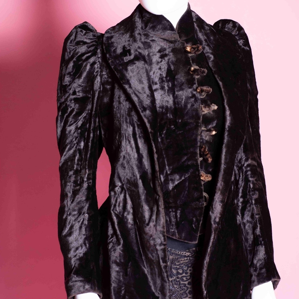 Chas Stevens & Bros of Chicago Cloak from 1890